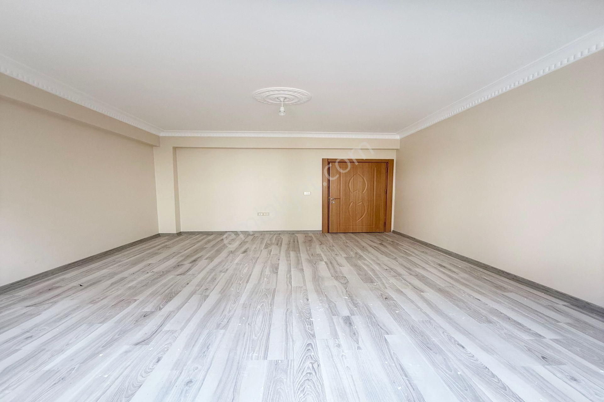 Metrobüse Yakın 3+1 Aileye Uygun Lüks Sıfır Satılık Daire - Görsel 14