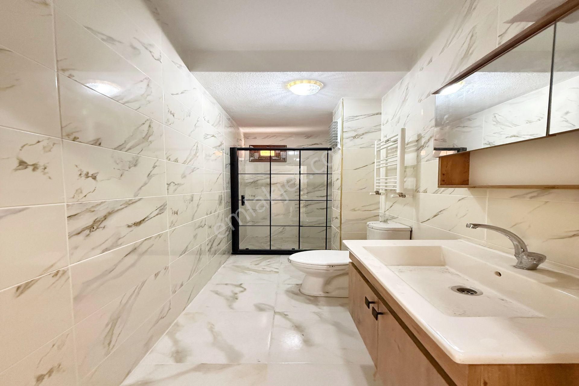 Metrobüse Yakın 3+1 Aileye Uygun Lüks Sıfır Satılık Daire - Görsel 24