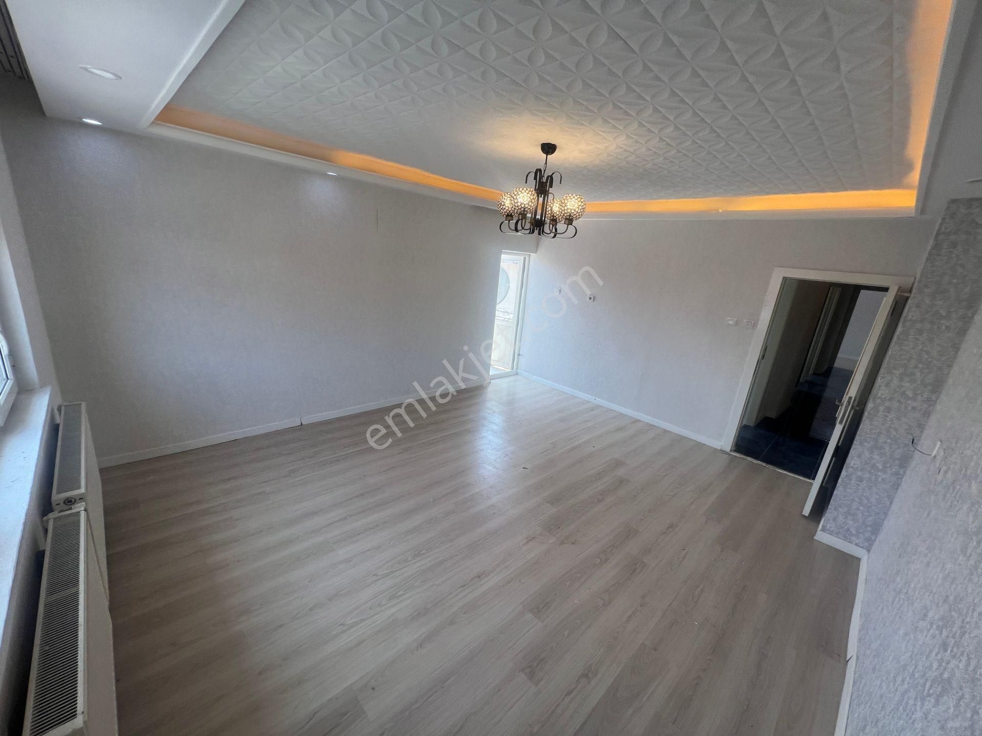Sincan Akşemsettin Mh Salon Bagımsız Katta Öncephe Satılık Daire