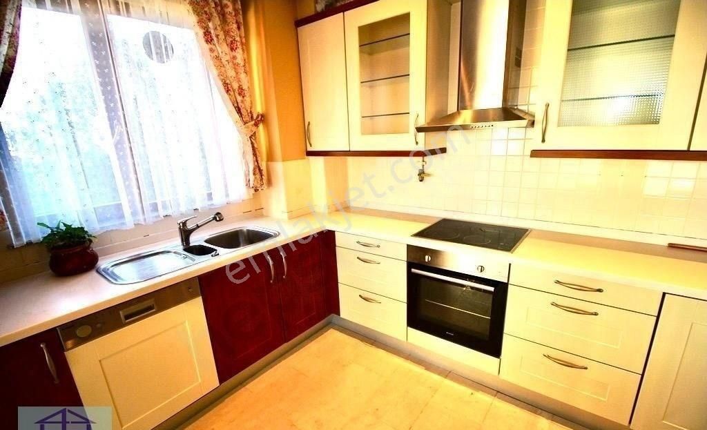 Elite’den Boğaz Manzaralı Ferah Daire - Görsel 22