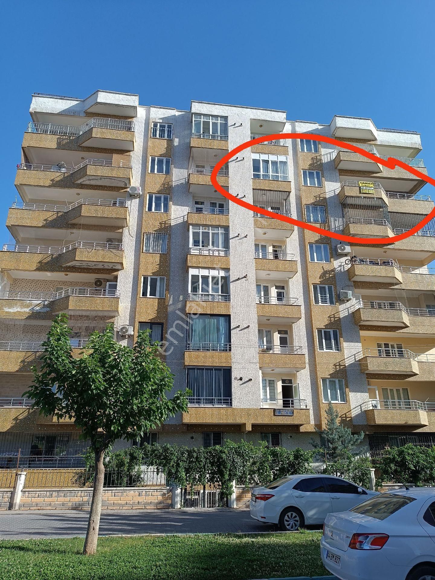 Karşıyaka Da Satılık Daire