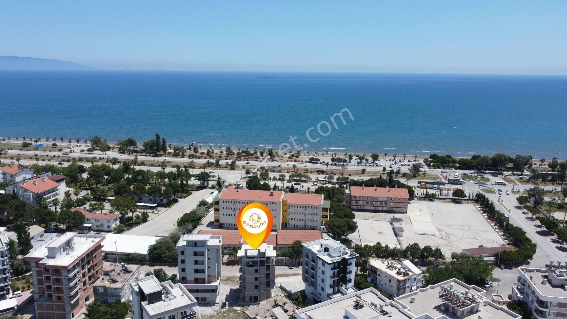 Tüm Resmi Kurumlara Yürüme Mesafesinde Deniz Manzaralı Lüks 1+1