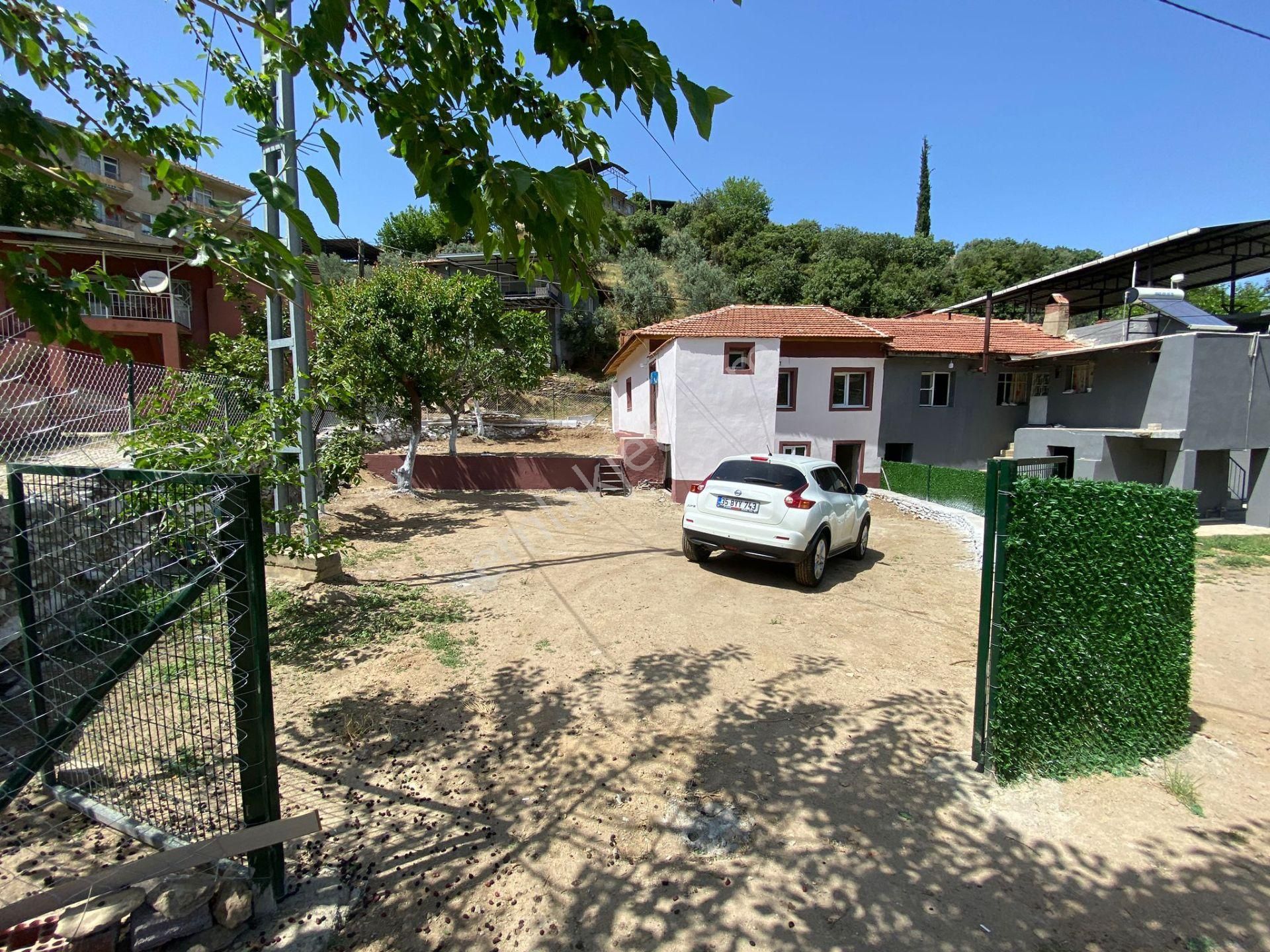 Gülcü Gayrimenkulden Beydağ Halıköy'de Satılık Bahçeli Müstakil Ev - Görsel 5