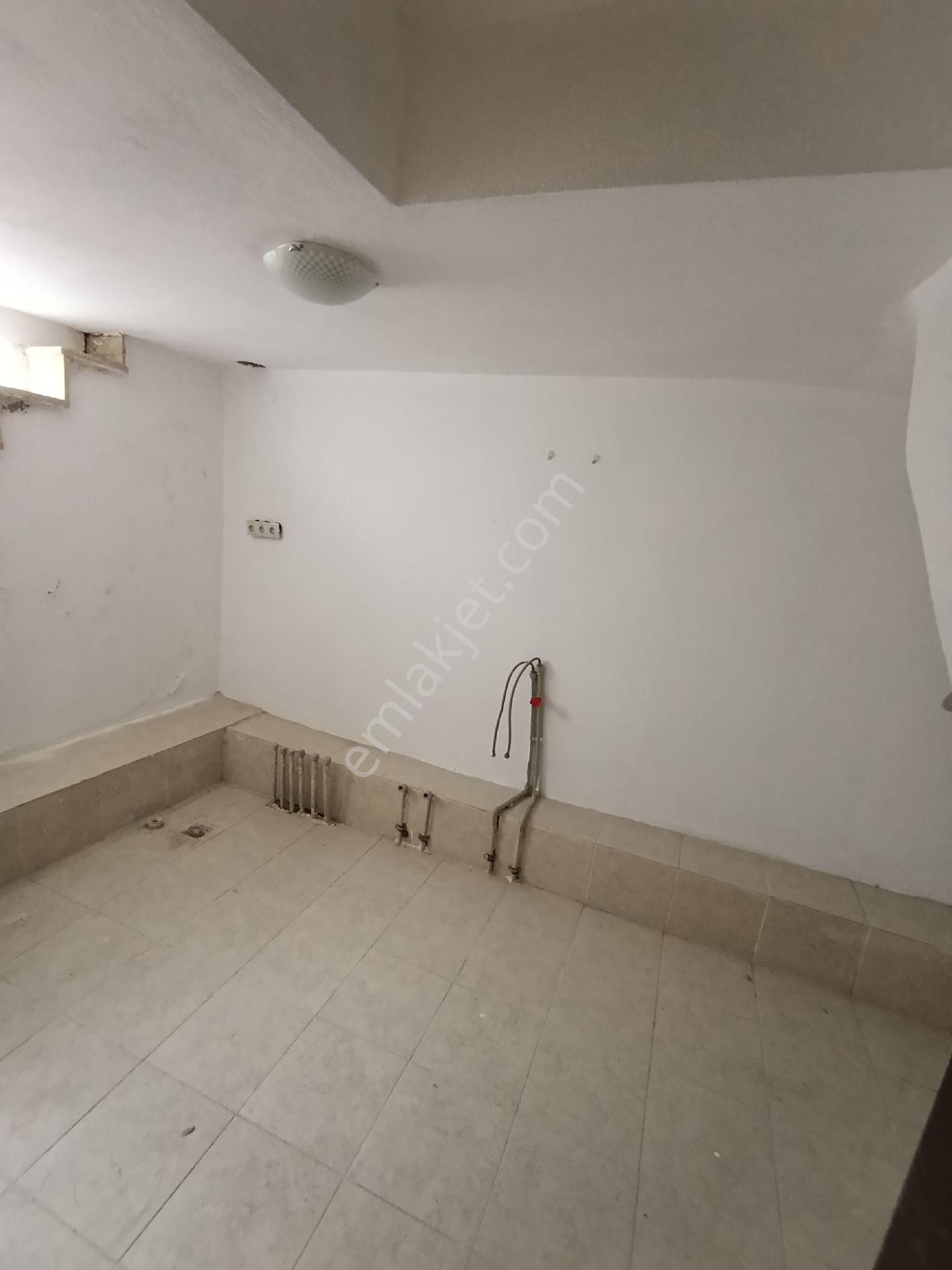 Kadınlar Denizi'nde Denız Manzaralı Site İçi Müstakil Satılık 3+1 Villa - Görsel 33