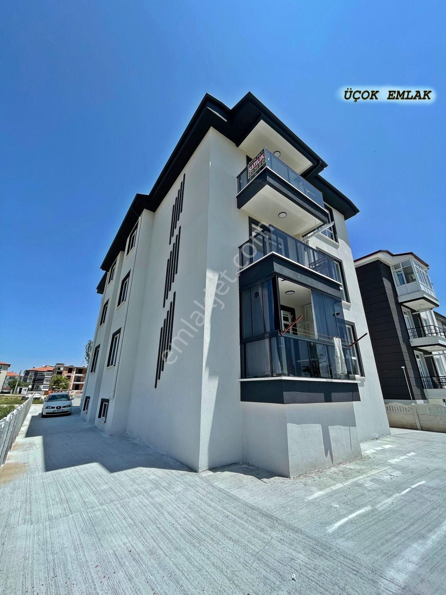 Afyon Üçok Emlaktan Mareşal F Çakmak Mah Satılık Sıfır 2+1 Kupon Daire