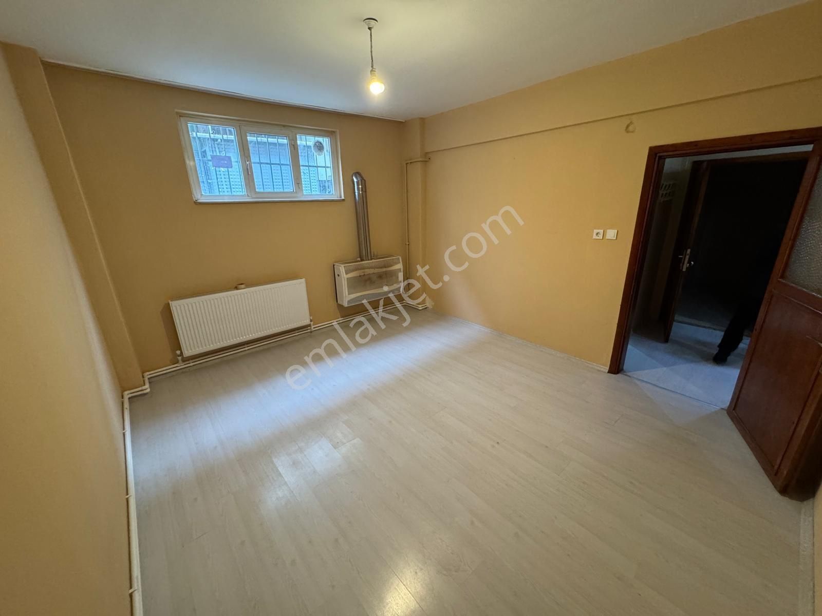 Baykal İnş. Sultangazi Cebeci Mah. Kiralık Daire Bahçe Katı