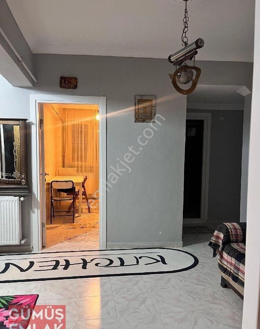 Öğrenci &bekar& Yabancı Seyrantepe Metrosuna Yürüme Mesafesinde Eşyalı Kiralık Daire