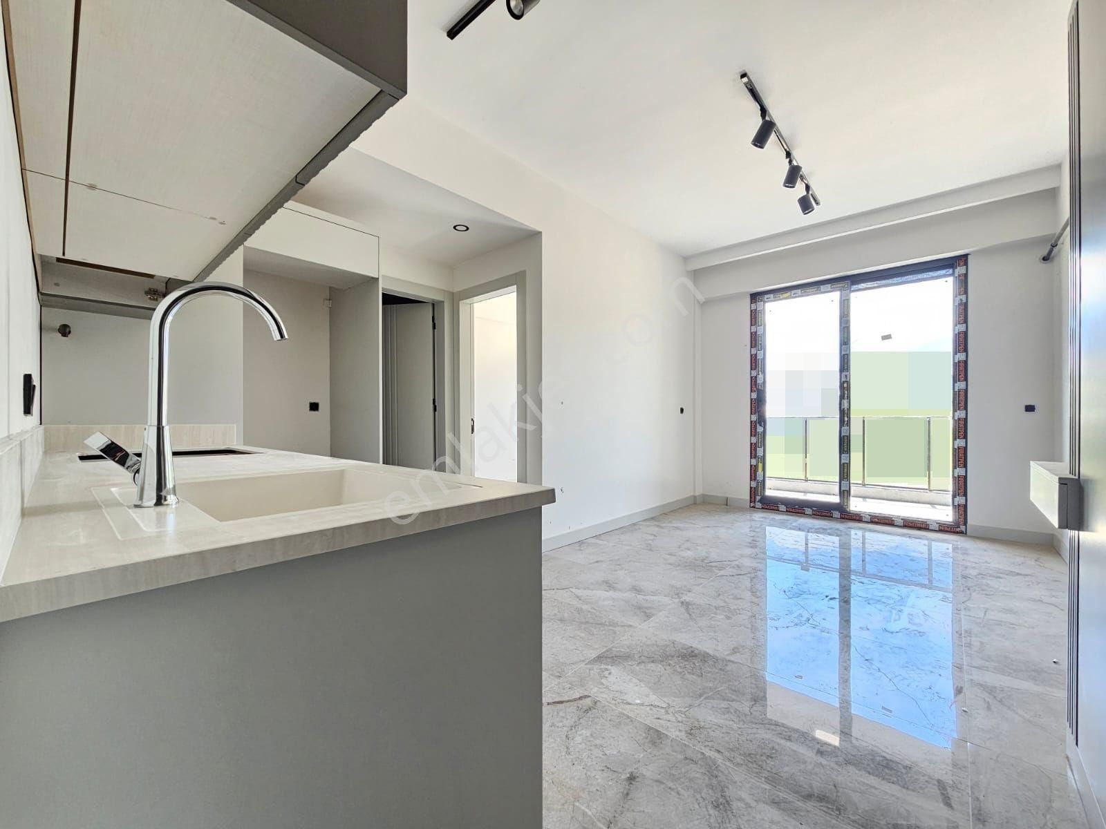 Denizli Karahasanlı Da 1+1 50 M2 Şehir Hastanesine Yakın Lüks Satılık Apart Fırsatı