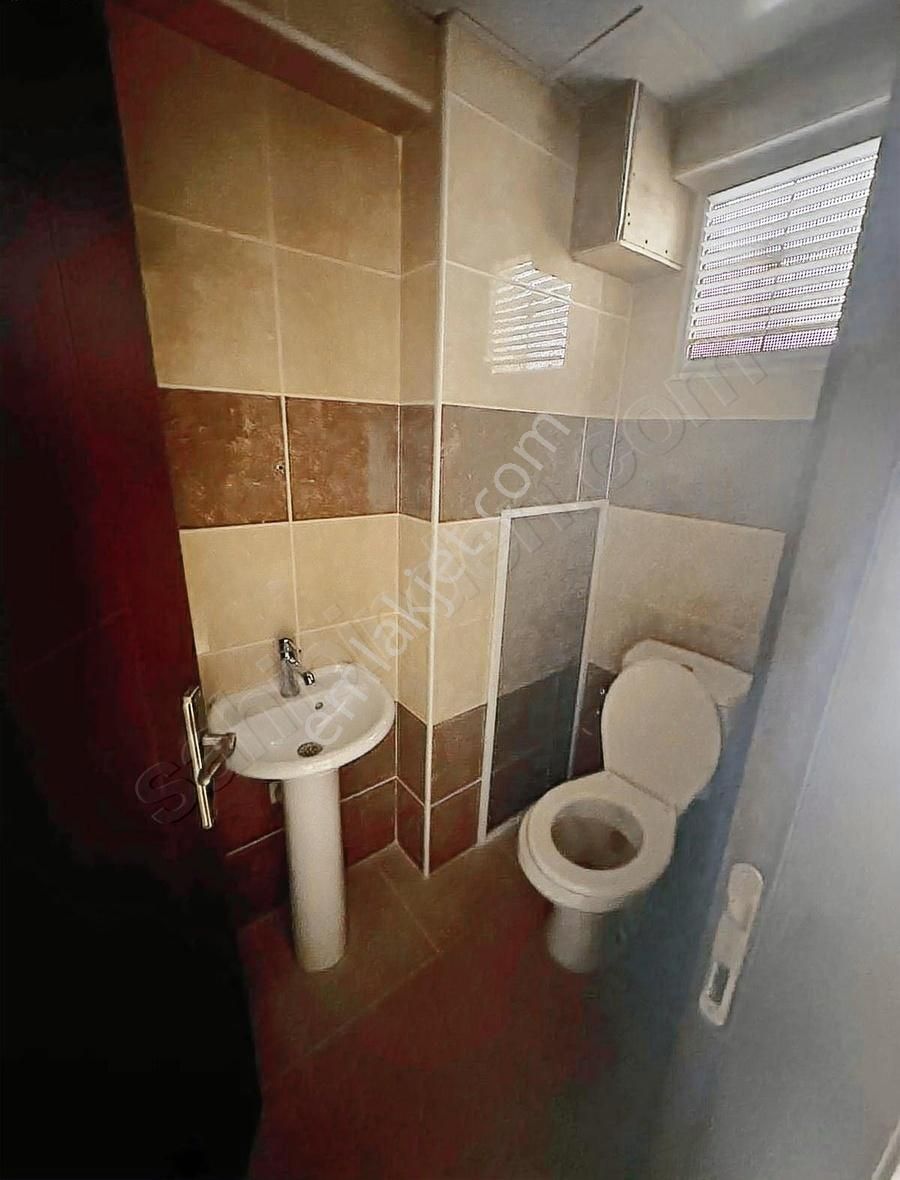 Menemen Tülbentli Mah. De 3+1 Kiralık Daire