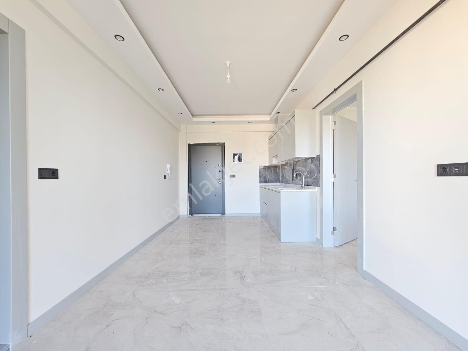 Denizli Karahasanlı Da 1+1 50 M2 Merkezi Konumda Lüks Satılık Apart