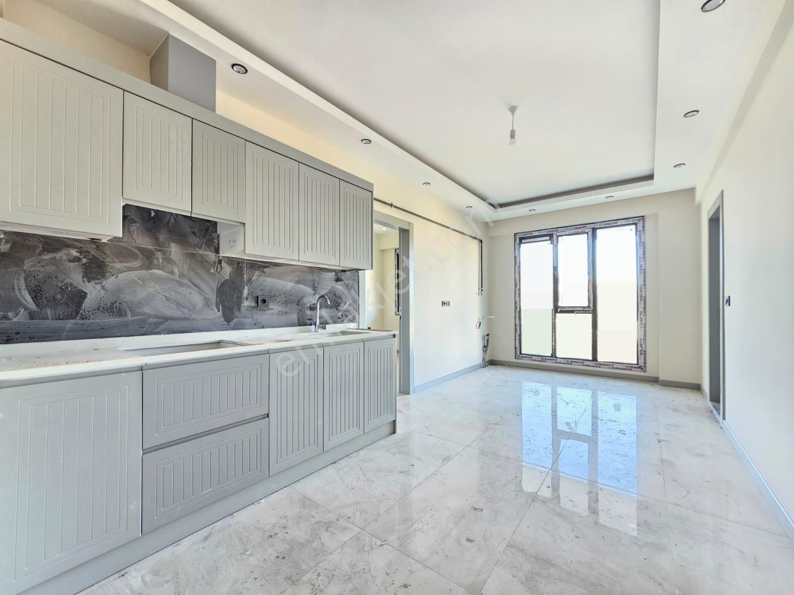Denizli Karahasanlı Da 1+1 50 M2 Merkezi Konumda Lüks Satılık Apart