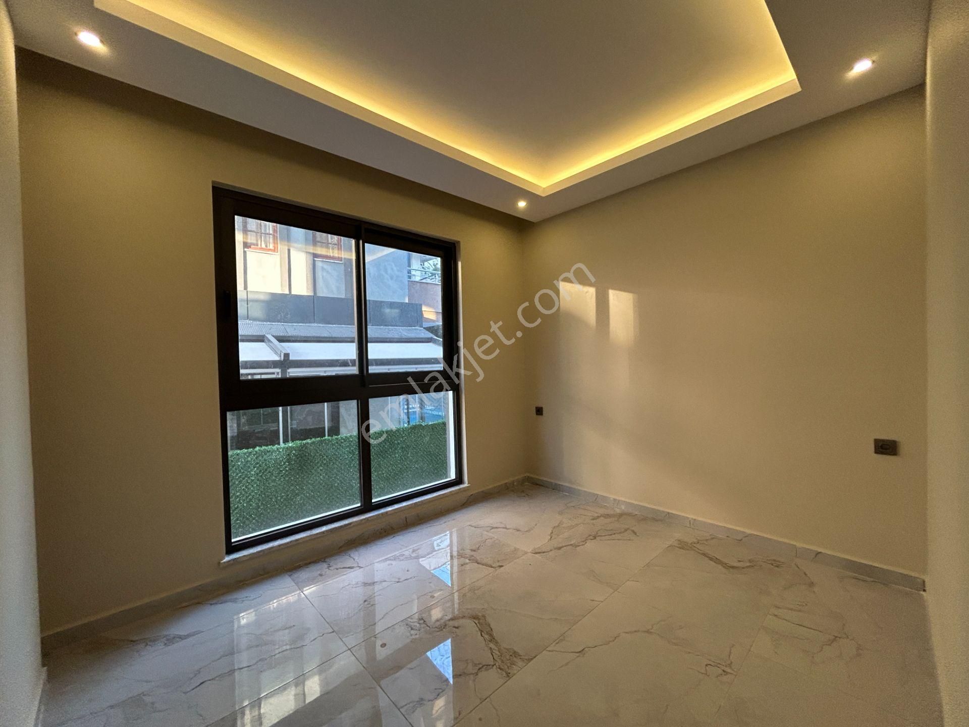 Alanya Merkez Cleopatrada Satılık 2+1 Denize 700 Metre Daire - Görsel 3