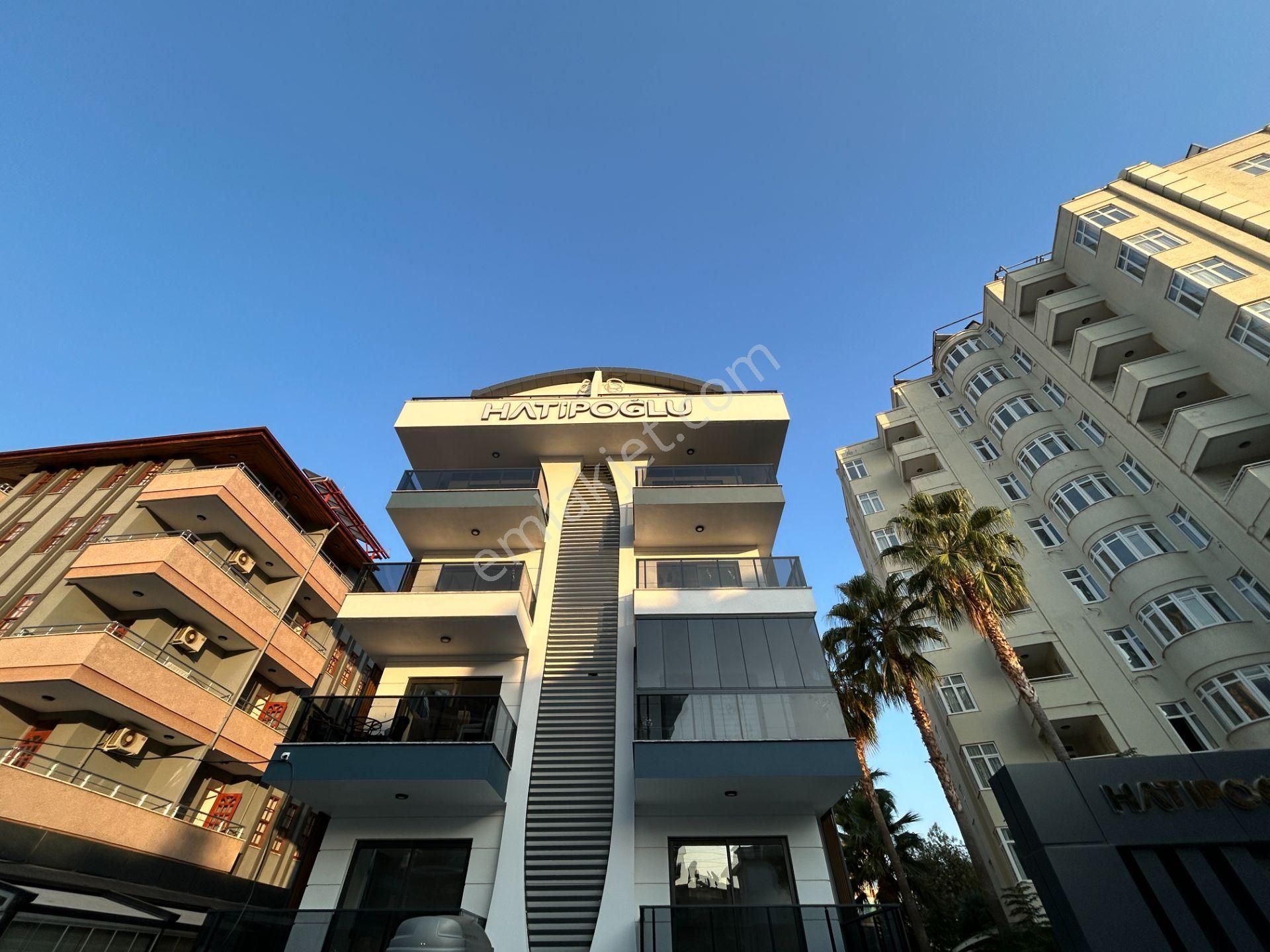 Alanya Merkez Cleopatrada Satılık 2+1 Denize 700 Metre Daire