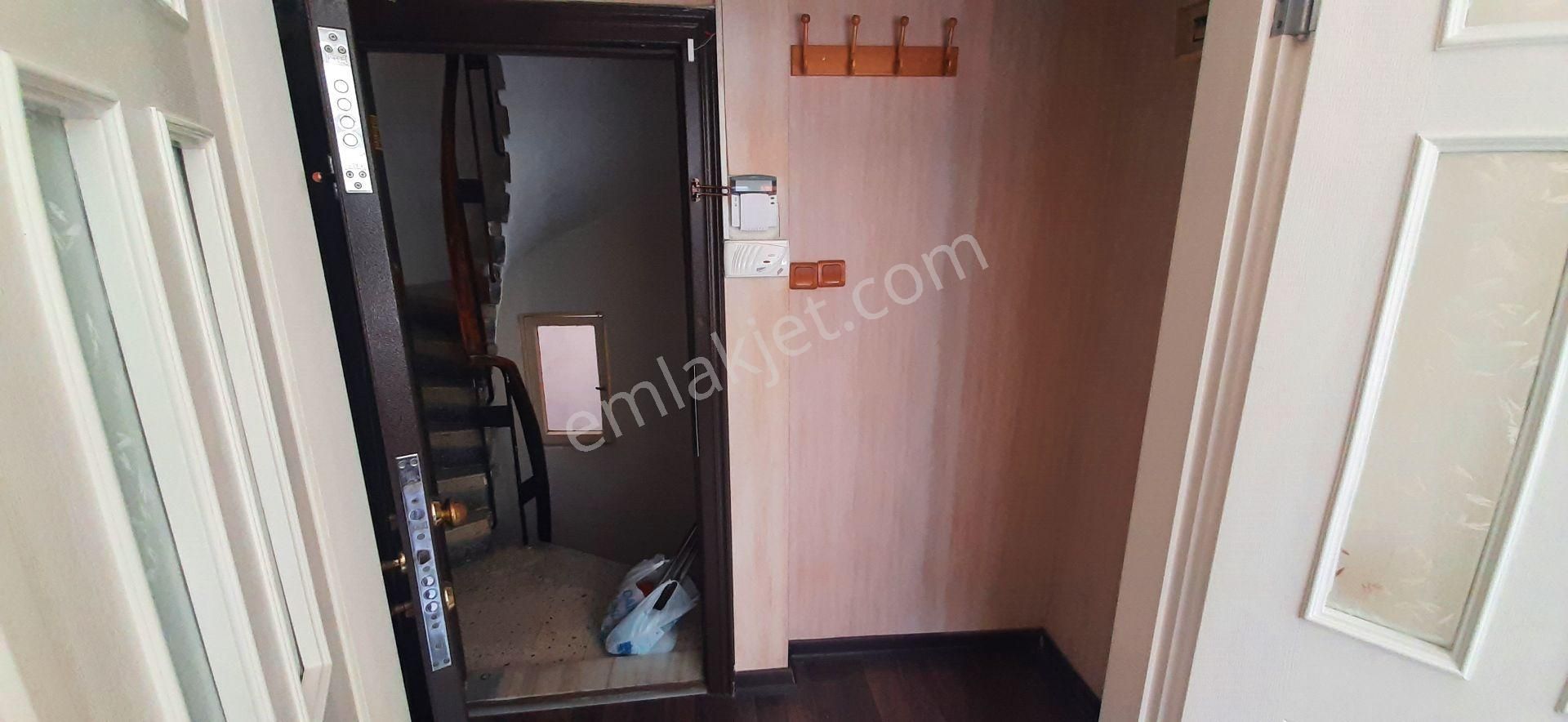 Mecidiyeköy Merkezde 2+1 60 M2 Kiralık Ofis Klimalı