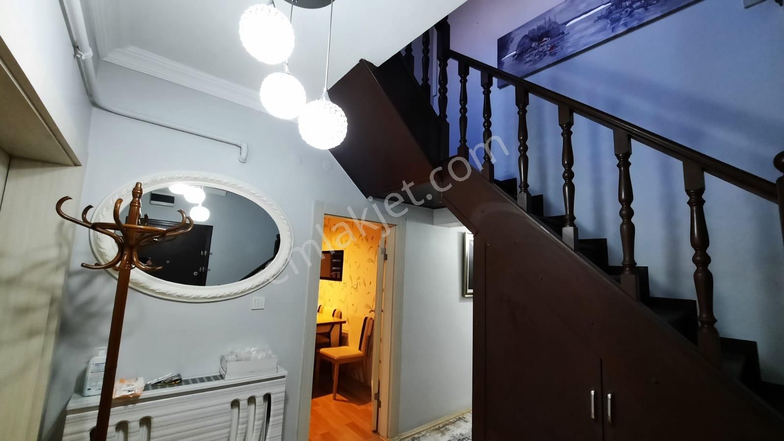 Bir Emlak'tan Cevizliderede Mobilyalı Kiralık Dubleks