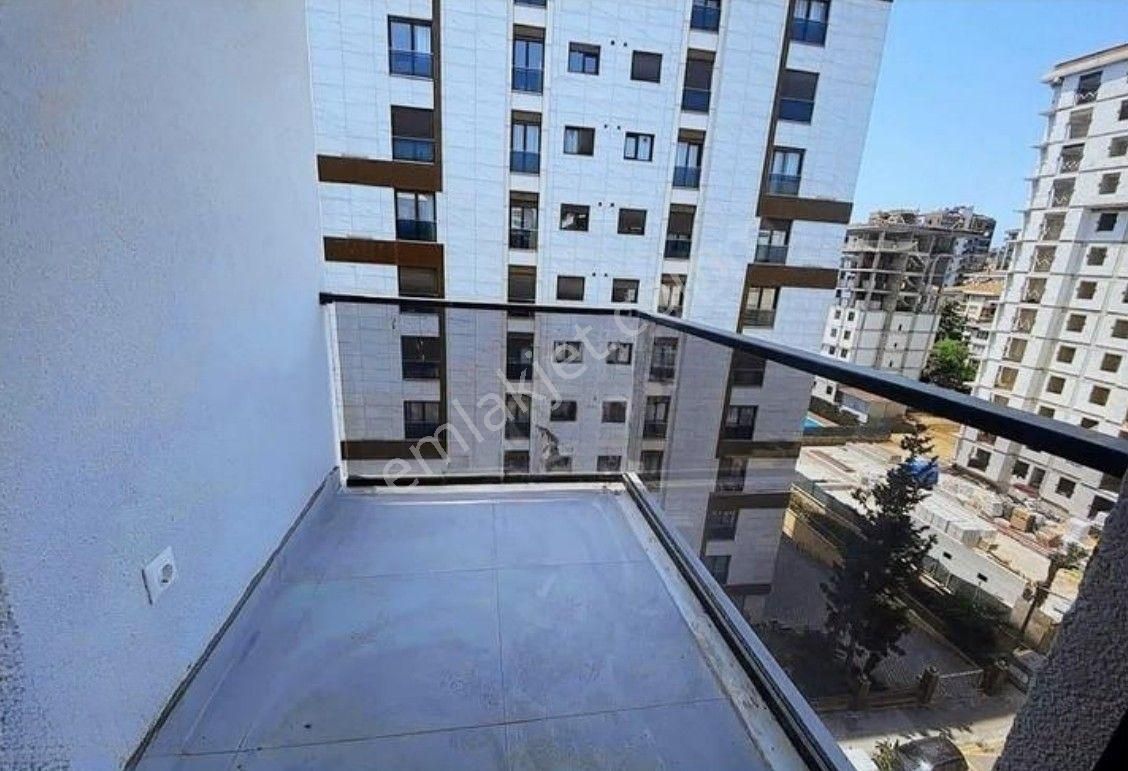 Eriş Emlak Dan Ömerpaşa Caddesine Yakın Ebeveyn Banyolu 3+1 Sıfır Daire