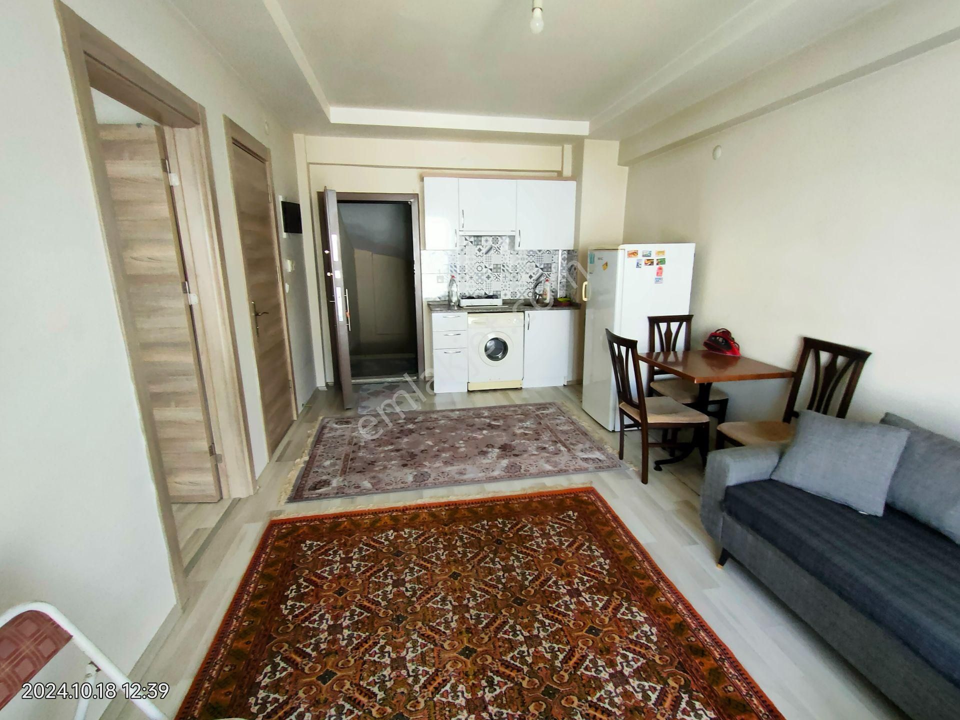 101 Sümer Mahallesi Sümer Park Doğusu Eşyalı Kiralık 1+1 Daire