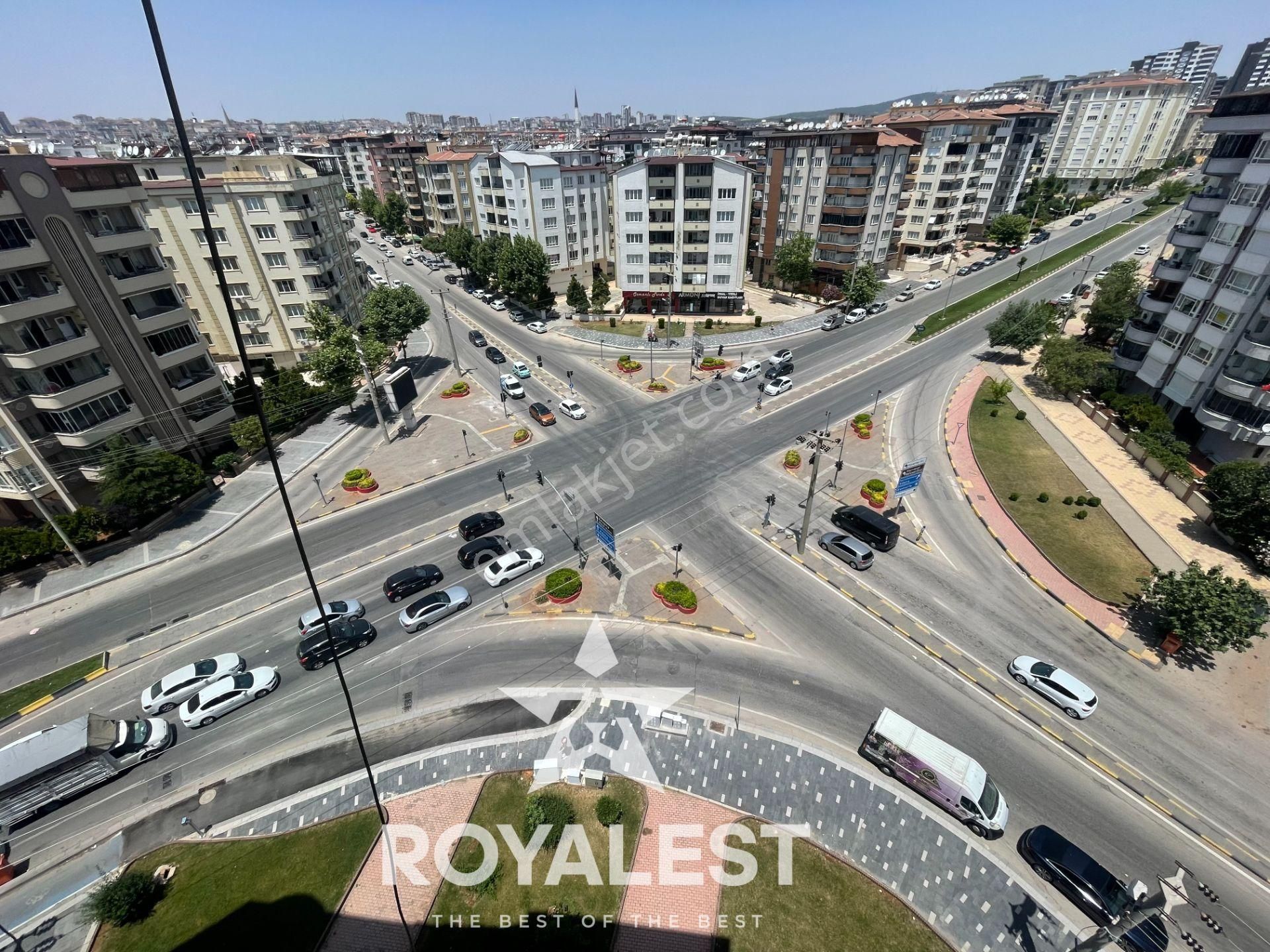 Royalest'ten Emek'te Muhteşem Lokasyonda Dublex Daire