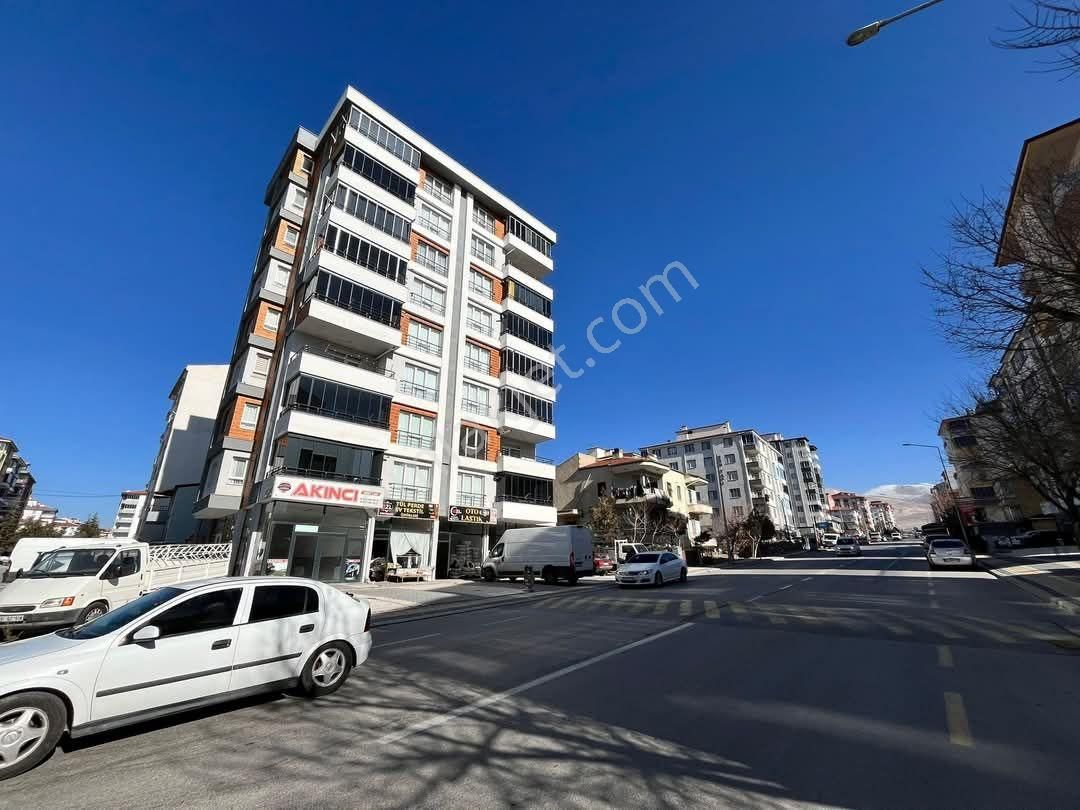 Niğde Merkez İlhanlı Mah.yeni Terminal Caddesi Üzerinde Bim Market Karşısı Satılık Daire