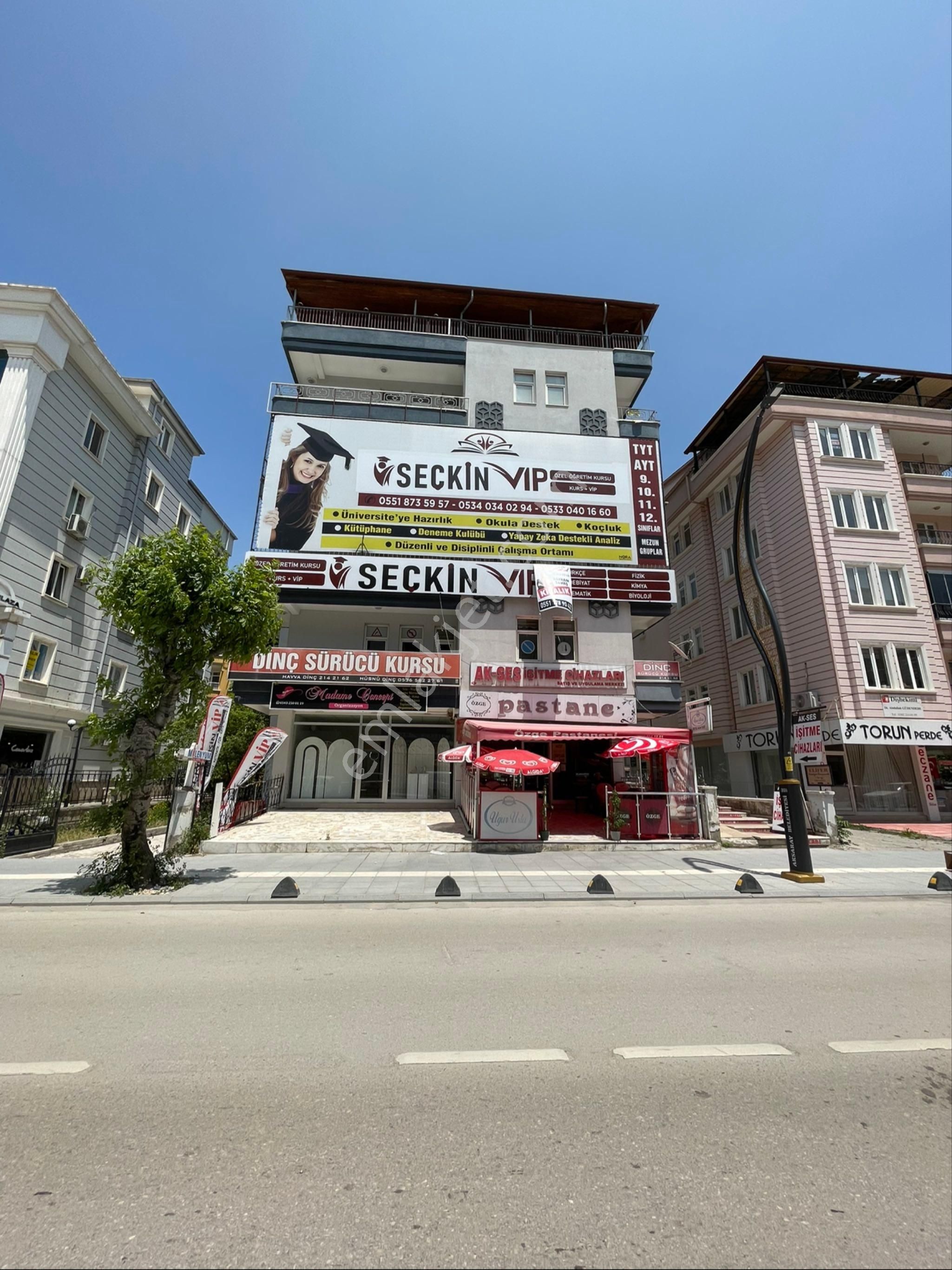 Aksaray Çarşı Merkez’de Kiralık İşyeri