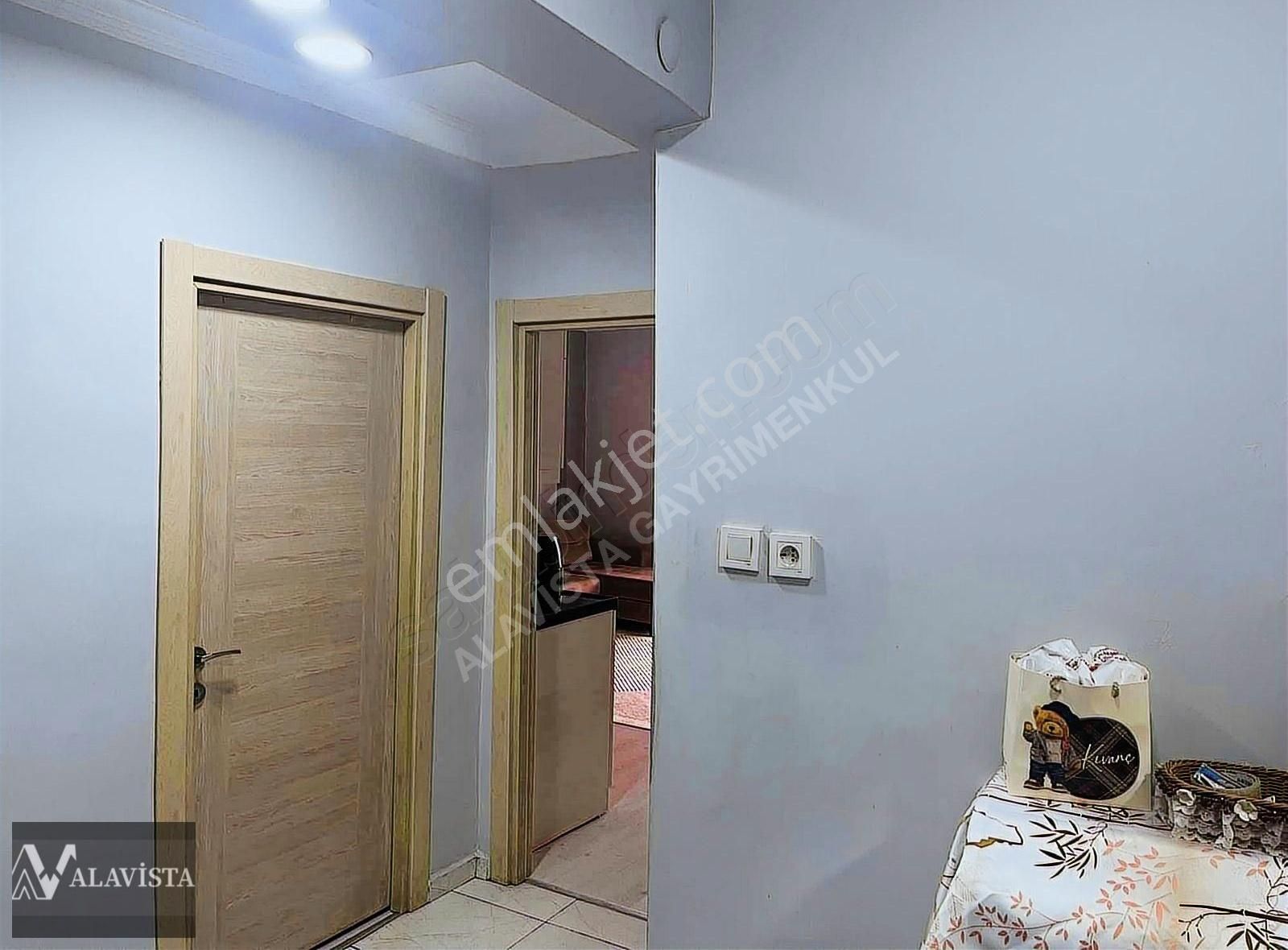 Seyitnizam Mahallesinde Temiz Eşyalı 2+1 Kiralık Daire