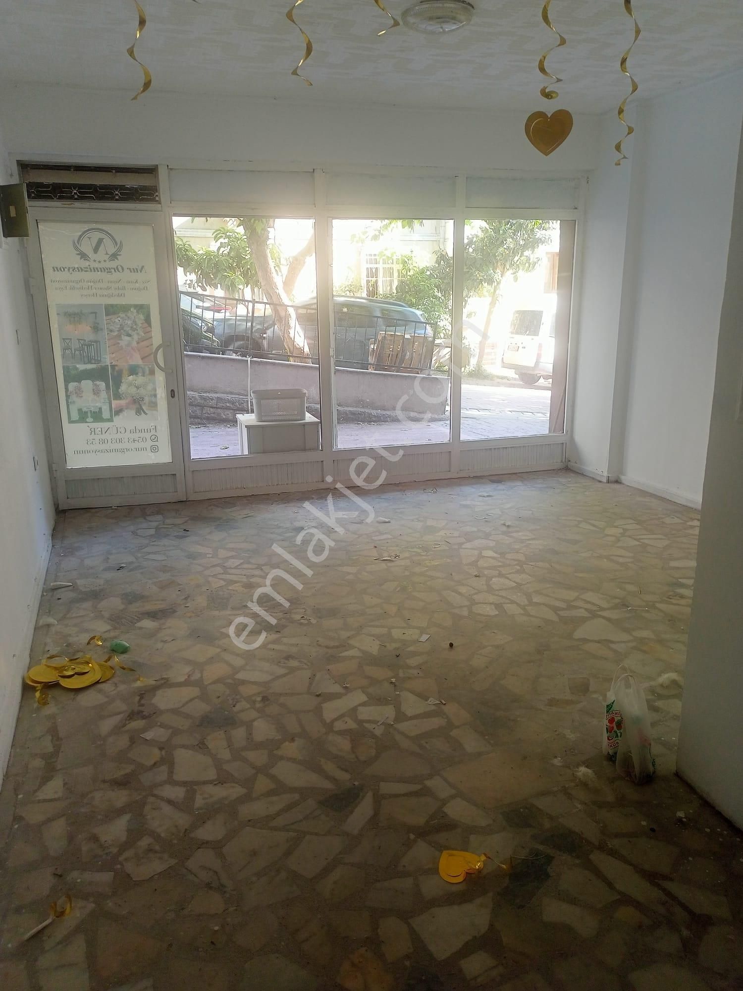 Avcılar Cihangir Merkezde 65 M2 Kiralık Dükkan
