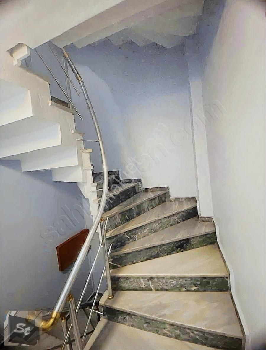 Ferah Mah. 4+1 175m2 Geniş Kullanımlı - Görsel 33