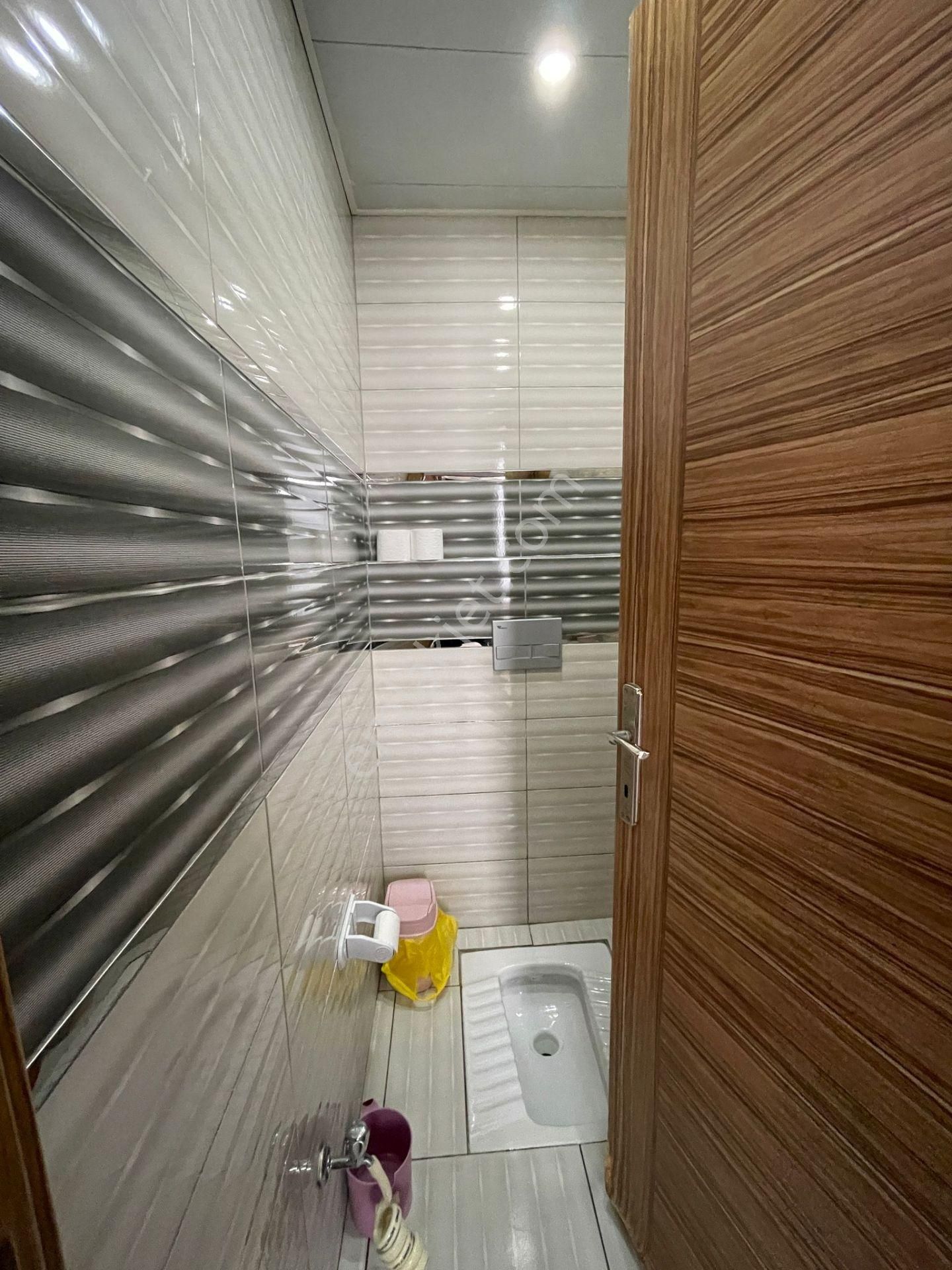 Satılık Hasarsız 2+1 Yüzüncü Yılda Havuzlu Site İçerisin De 3250000 Tl.. - Görsel 13