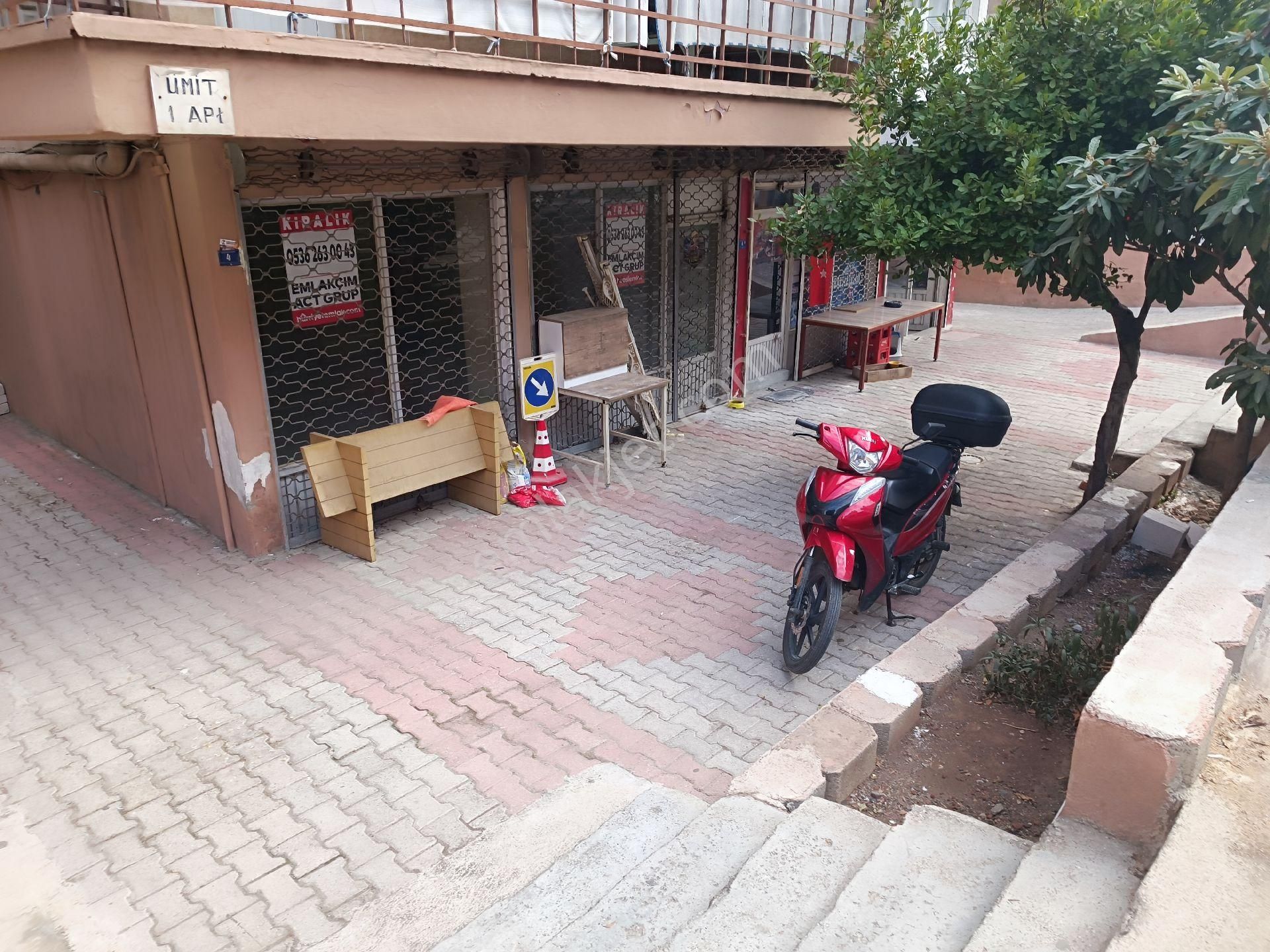 Dokuma Dan Kiralık Dükkan