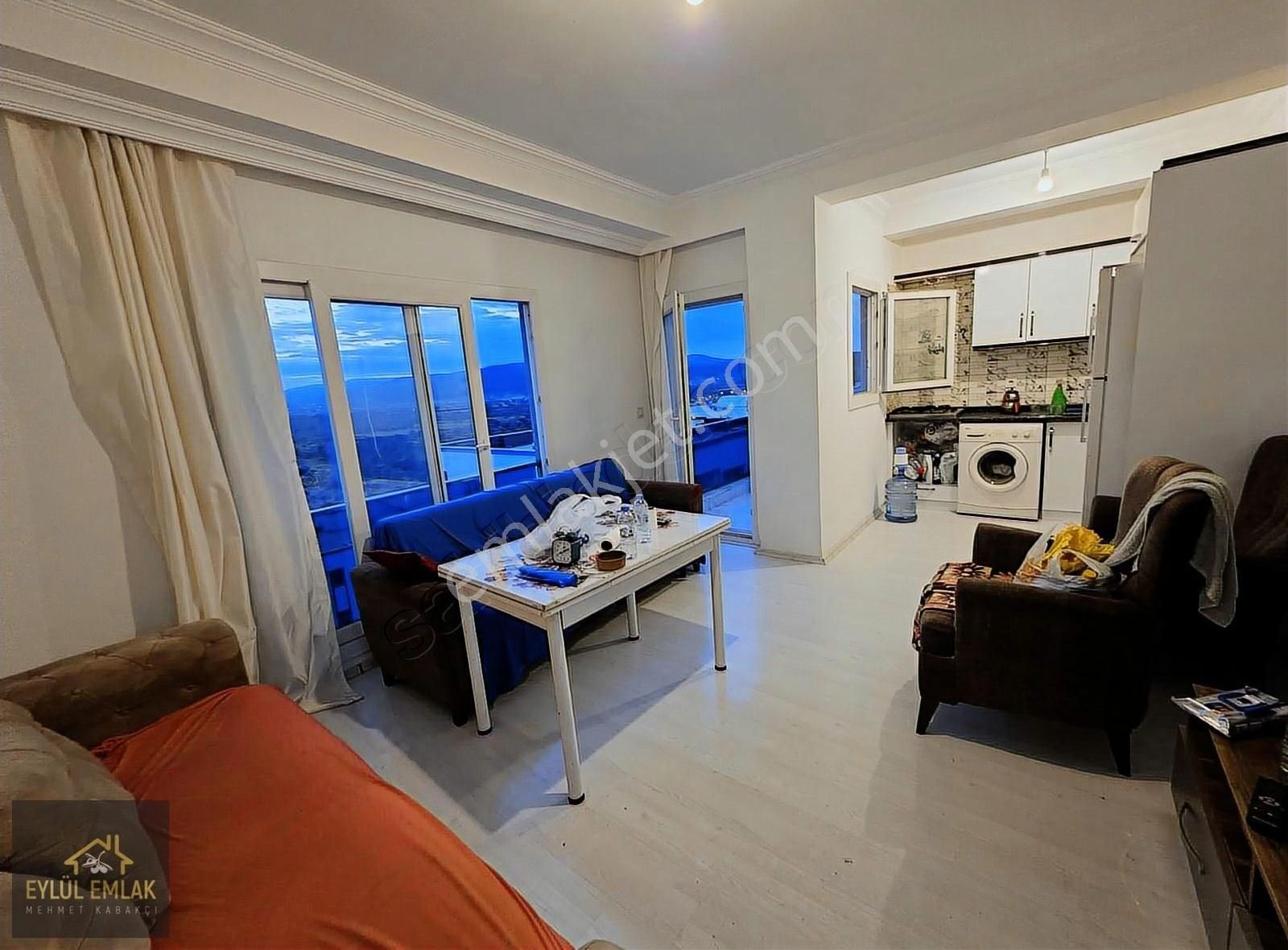 Mumcular Merkezde Satılık 2+1 Daire - Görsel 2