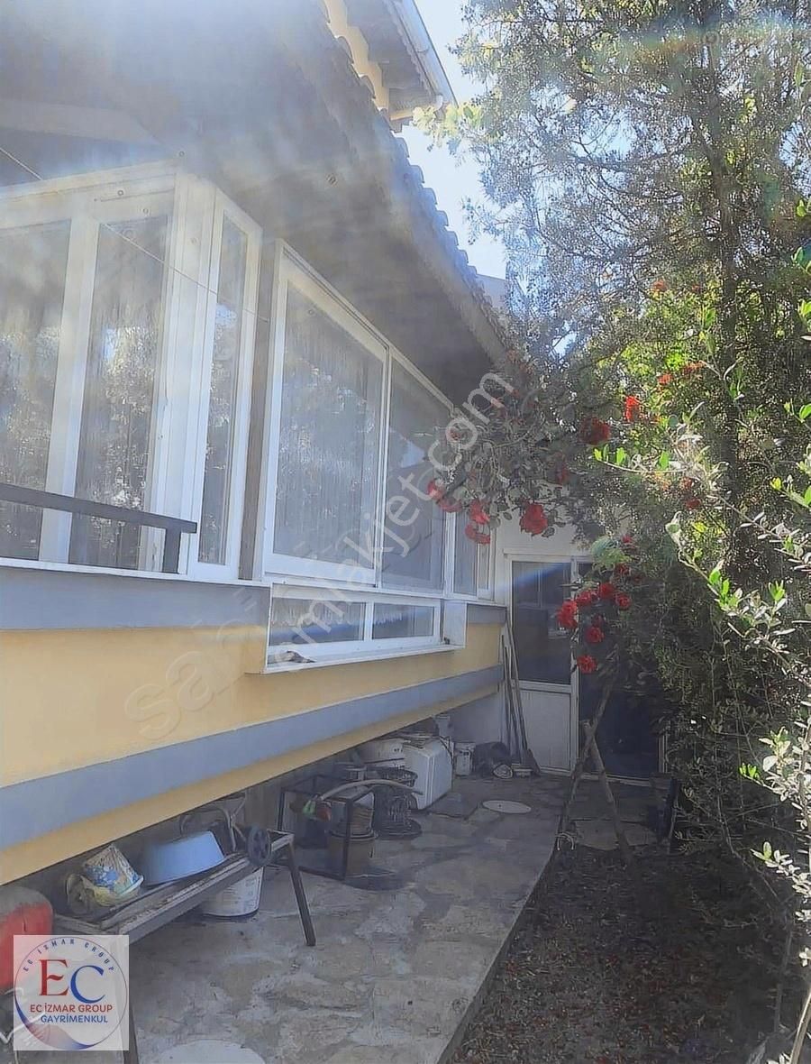 Urla Tam Müstakil Villa