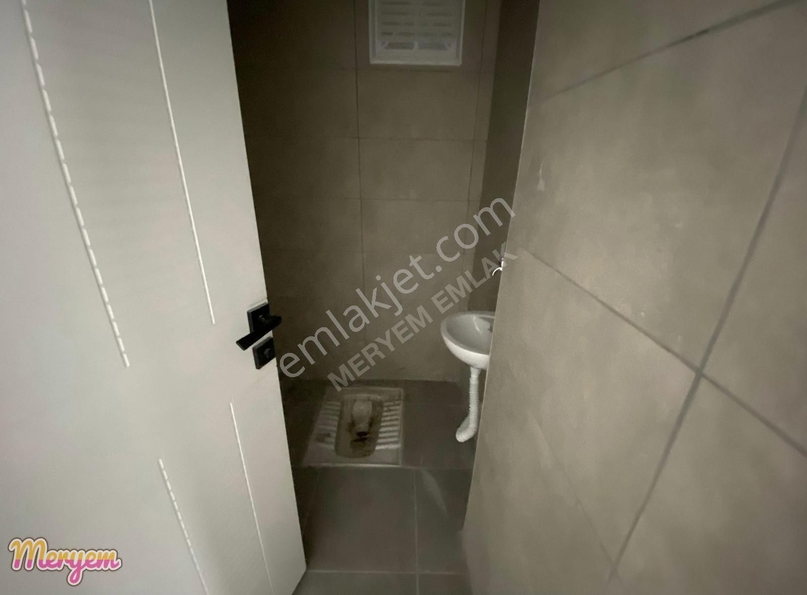 Başpınar 2. Cadde Teras Balkonlu Geniş Fırsat 3+1 Satılık Daire