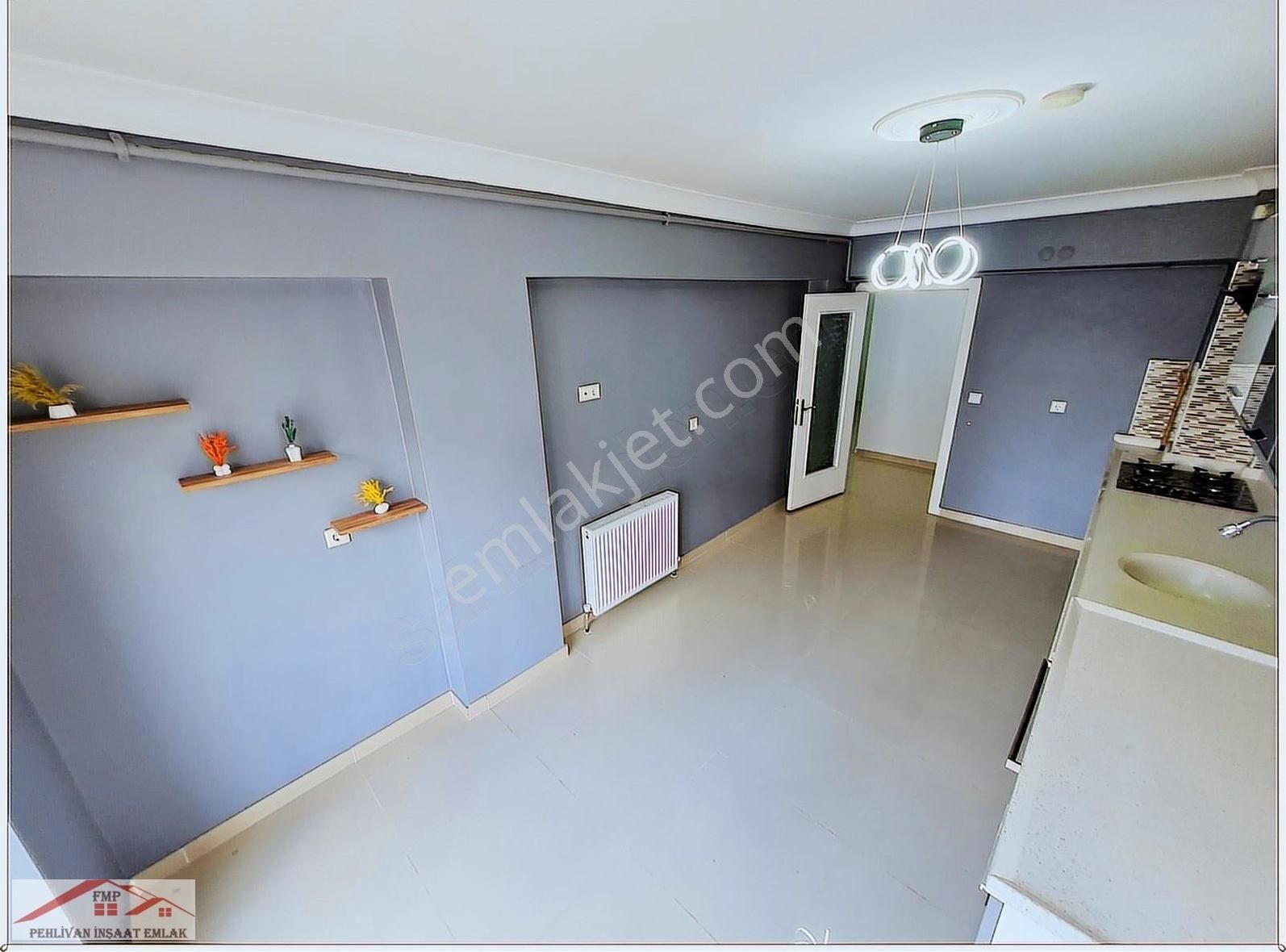 Yenikent'te Okul Çarşı Yakını Ara Kat'ta Ful Yapı E.banyo 3+1