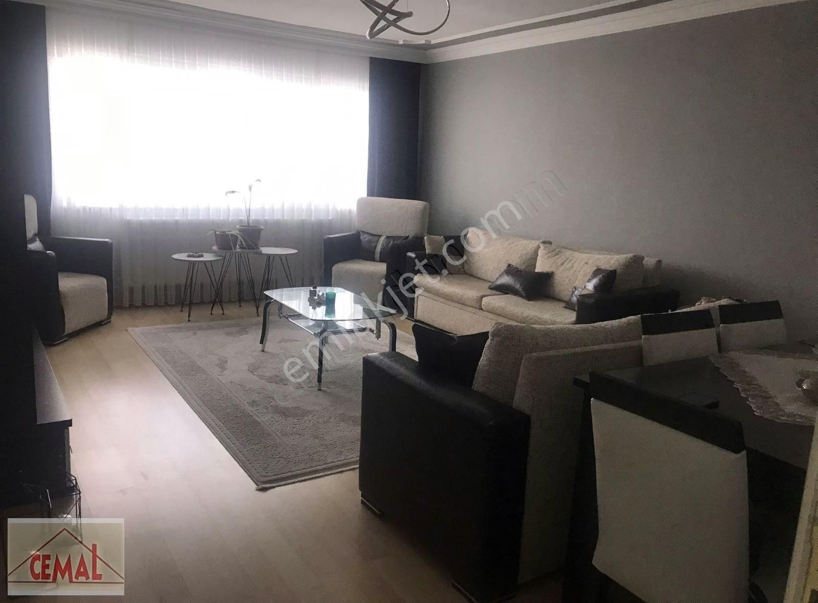 Cemal Emlak Bursa Yıldırım Karadavut Cad.4.katgeniş Kat Mülkiyet