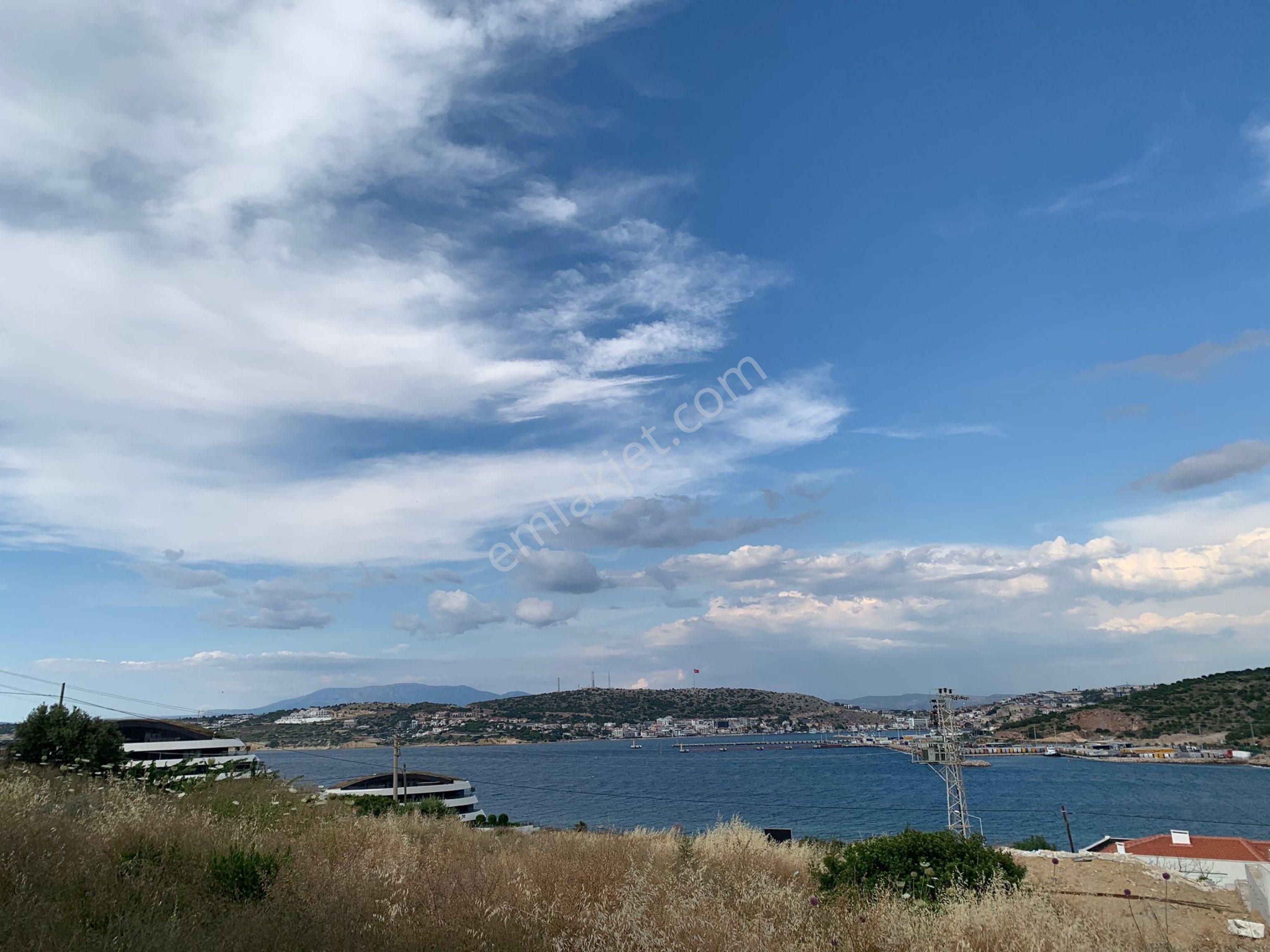 İzmir Çeşme Liman Karşısı Musalla Mah. İmarlı Arsa