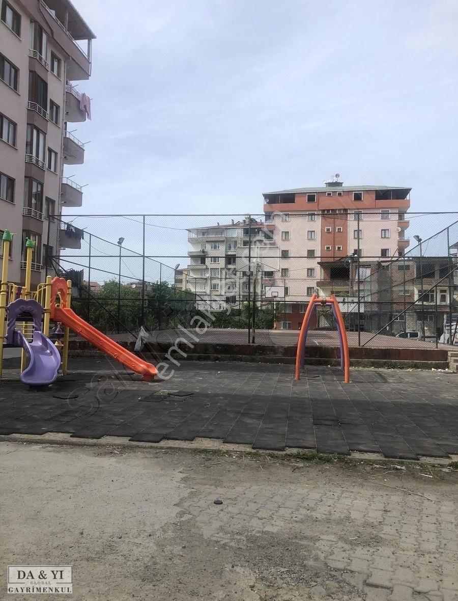 Ardeşen Yavuzselim Mah. 2+1 Doğalgazlı Sıfır Kiralık Daire