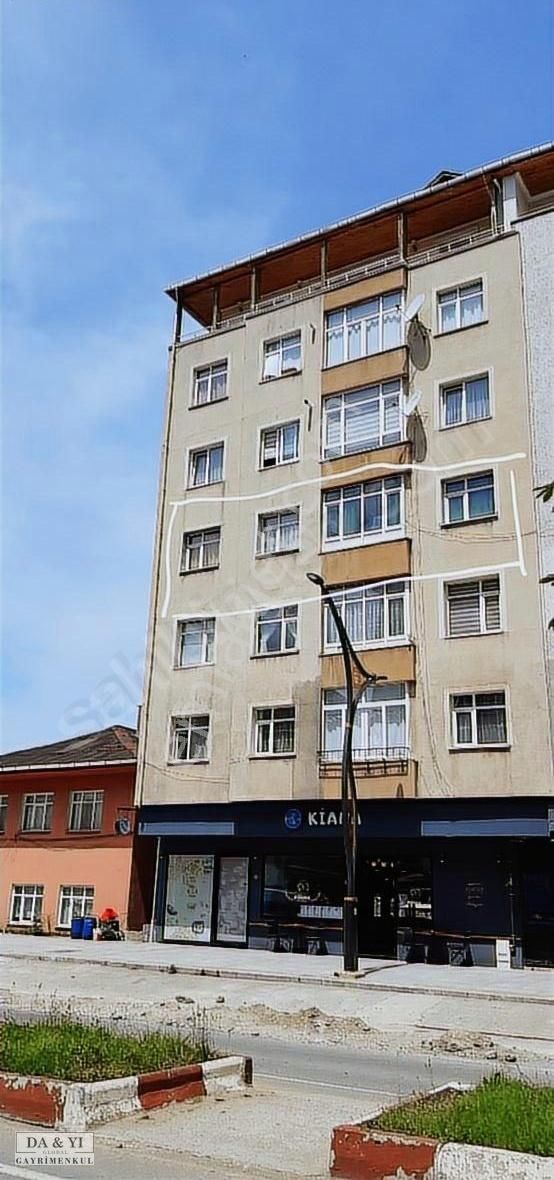 Da&yı Gayrımenkul Güvencesiyle Satılık Daire Cafeler Caddesinde