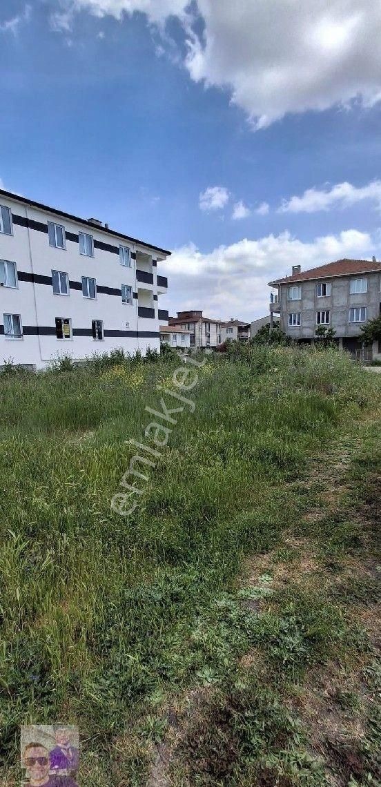 Havuzlar Merkezde Arsa