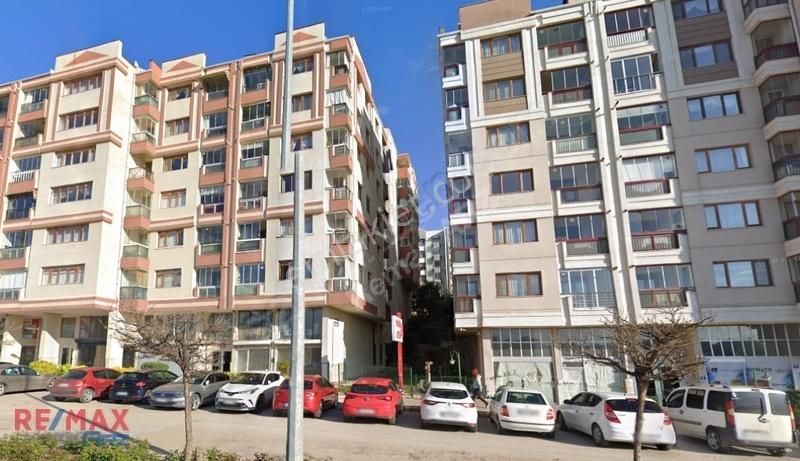 Kentkoop Mah.metro Yakını 3+1 Daire