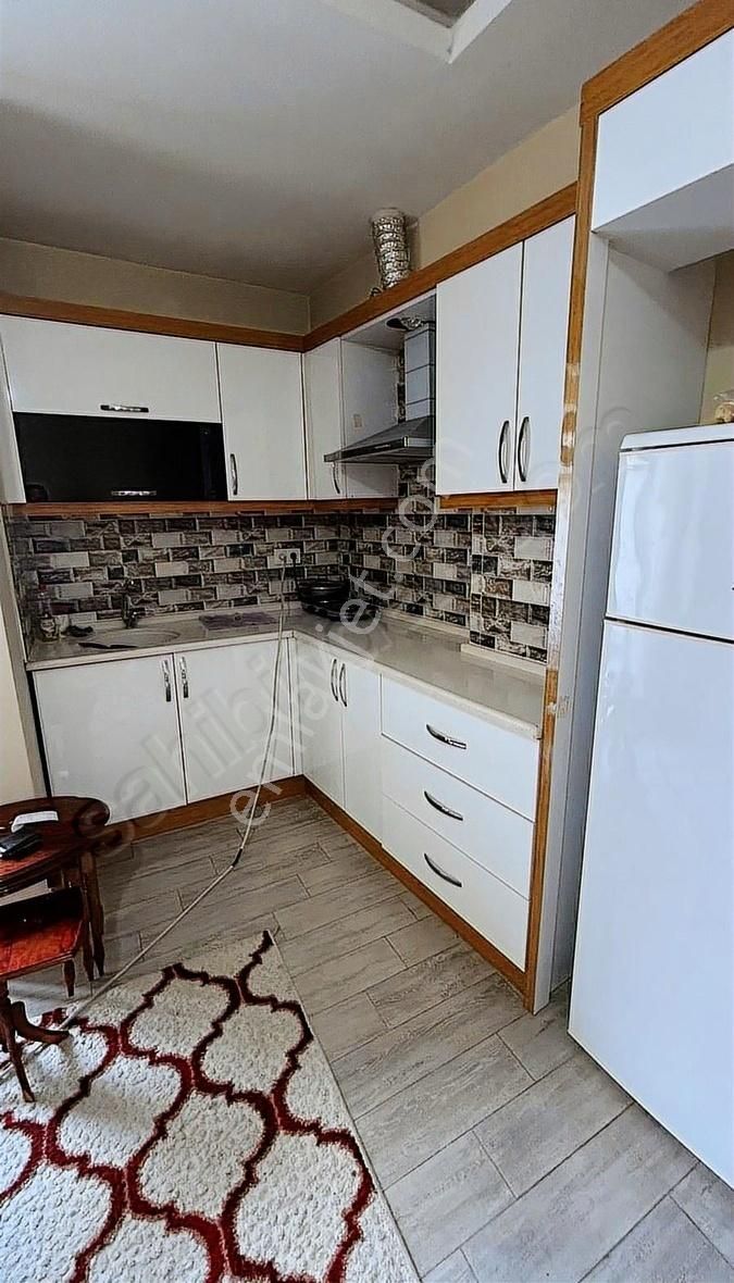Kurtuluş Mahallesi 1+1 Kiracılı Eşyalı