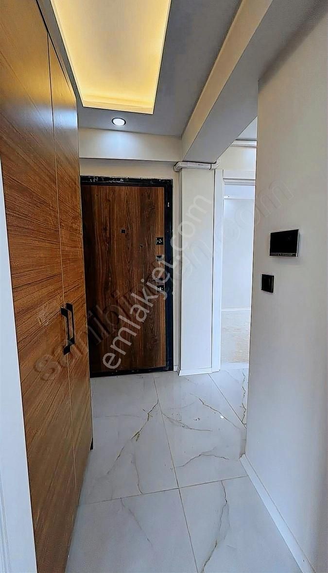 2+1(açık Mutfak) Lüx Satılık Daire
