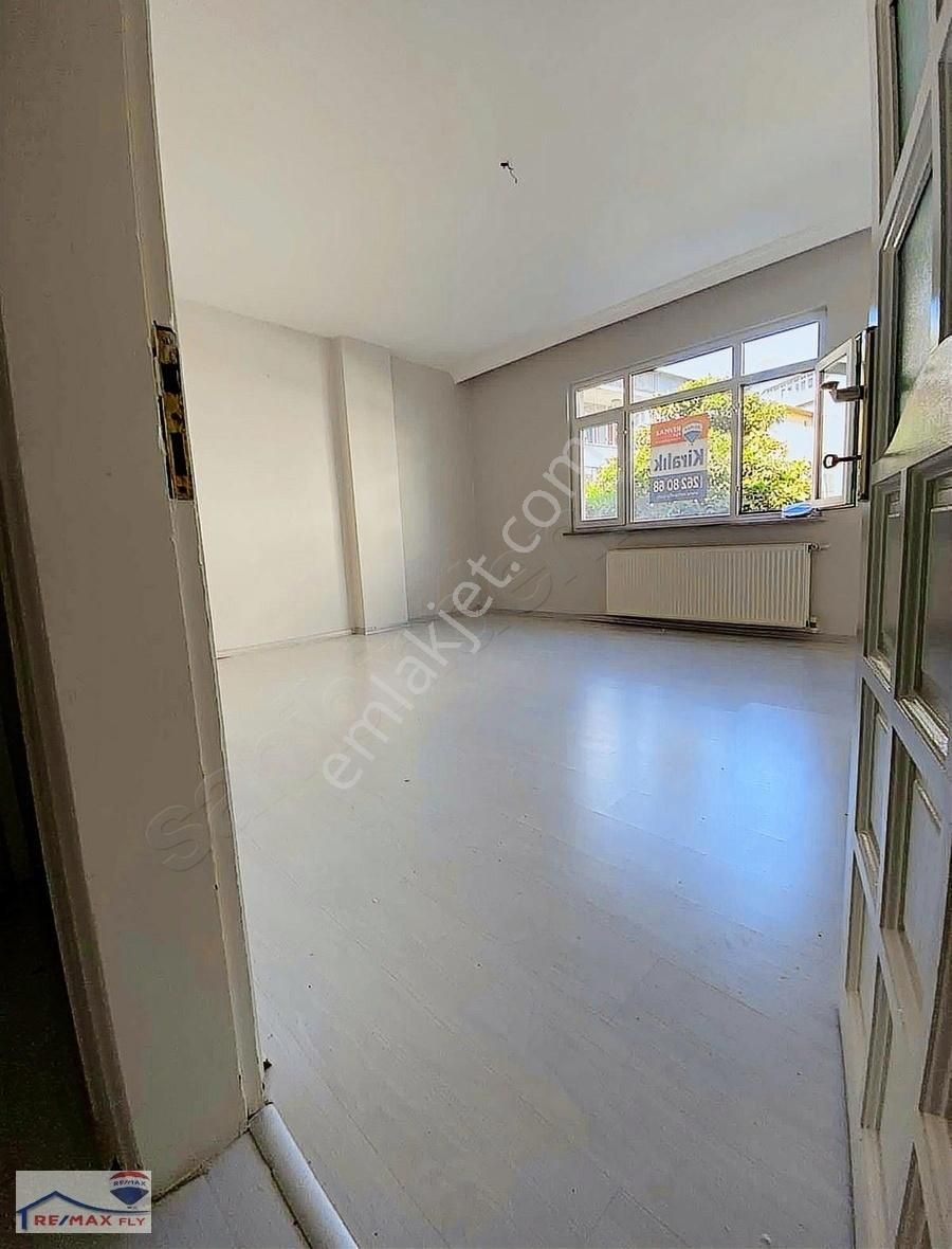 Sarıyer Yeniköy De 3+1 Kiralık Arakar