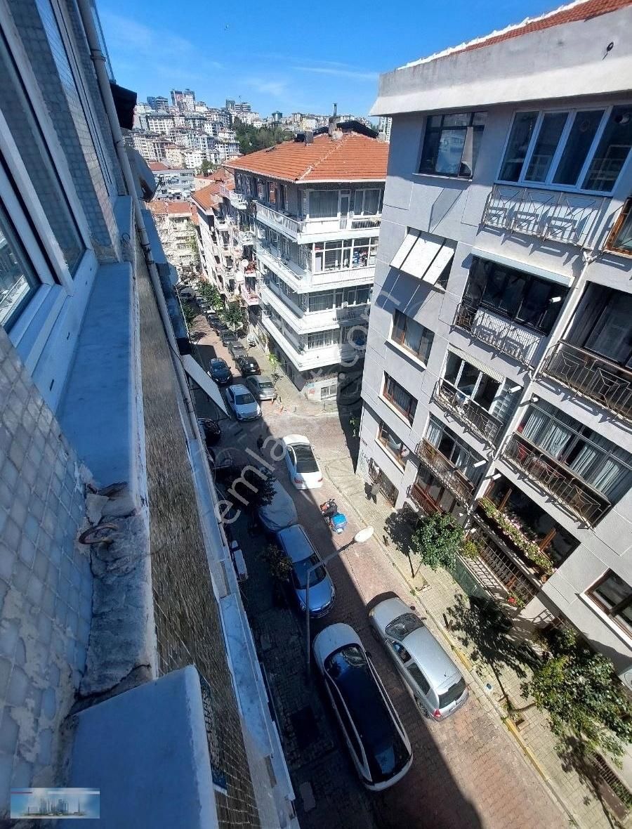 Mehmethan Emlaktan 2+1 Çiftcepe Balkonlu Yeri Süper Boşş