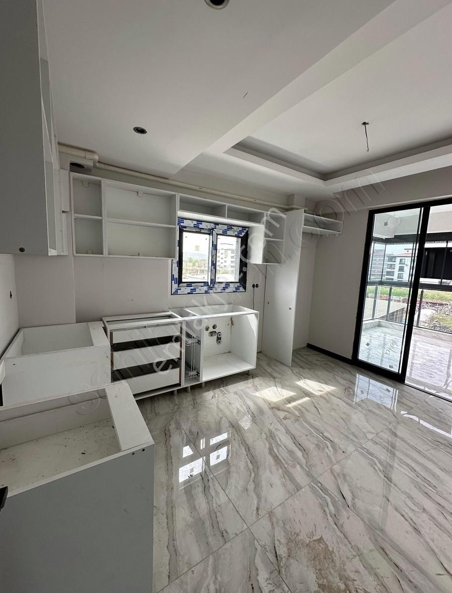 Capital Emlak'tan Muratbey Mahallesinde Satılık 3+1 Daire