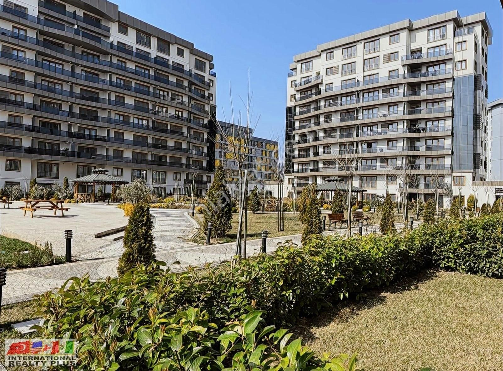 Sima Garden Sitesinde Tam Eşyalı 1+0