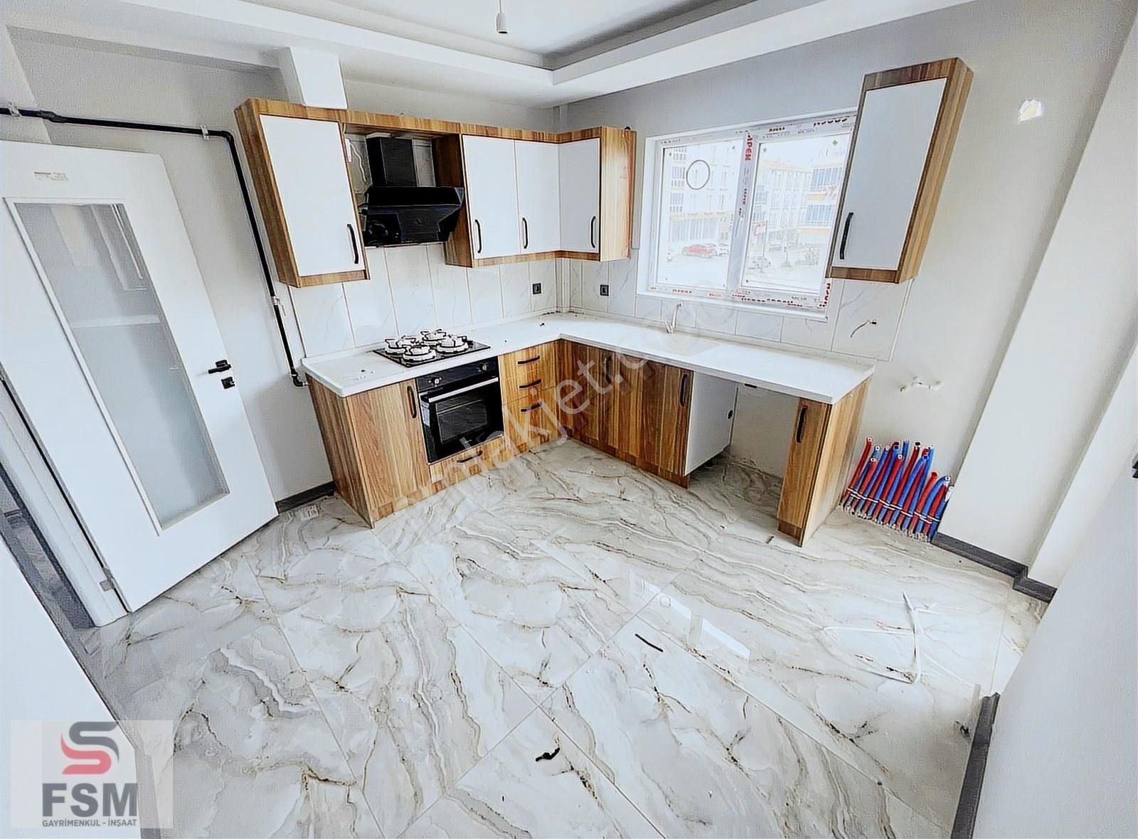 Fsm Den 4+1 Sıfır Ultra Lüx Cadde Cepheli Fırsat Daire