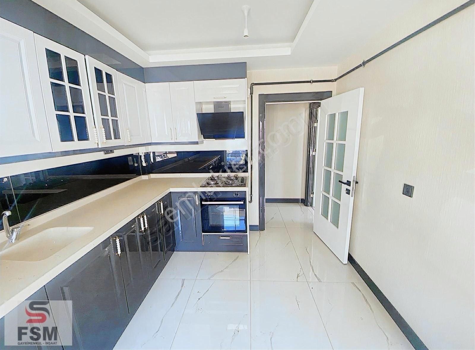 Fsm Den 3+1 Sıfır Y.giriş Merkezi Lokasyon Çift Banyo Daire