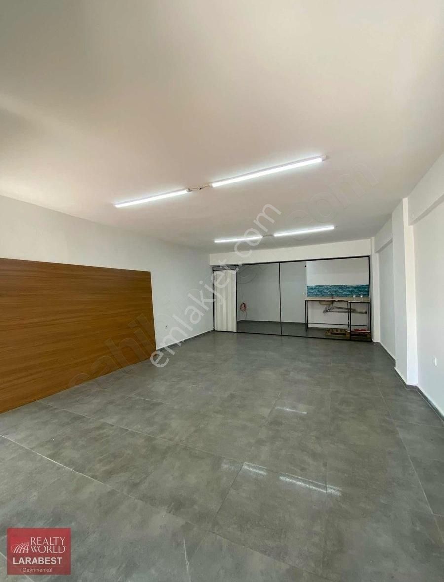 Çaybaşı Mahallesi'nde 52 Metre² Satılık Dükkan