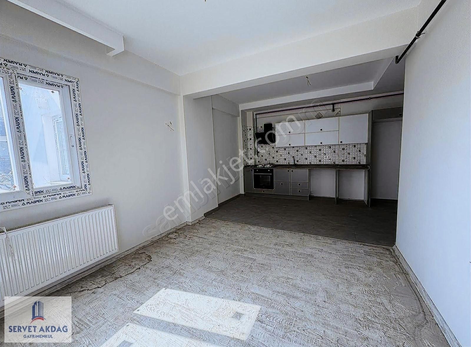 Seyhan Mithatpaşada Site İçerisinde 2+1 Çift Banyolu Lüx Daire