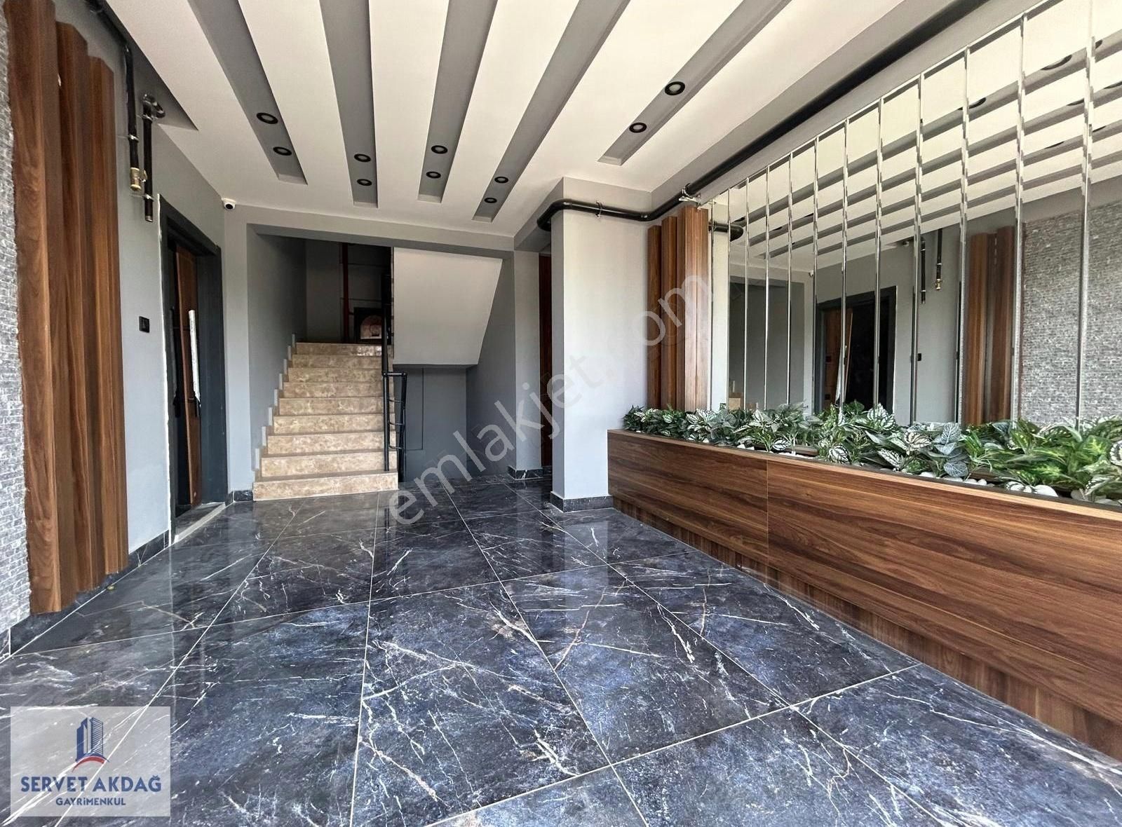 Seyhan Mithatpaşa Mah 3+1 Kapalı Mutfak Satılık Daire